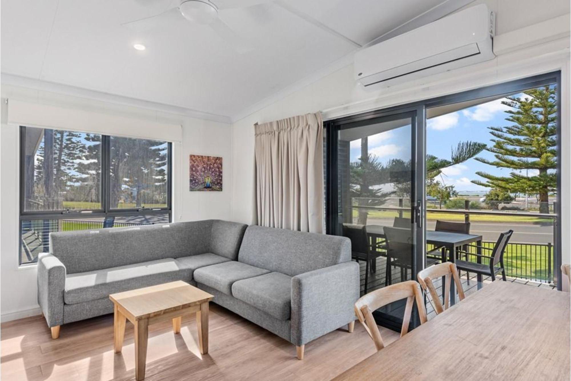 Discovery Parks - Bunbury Foreshore Room photo