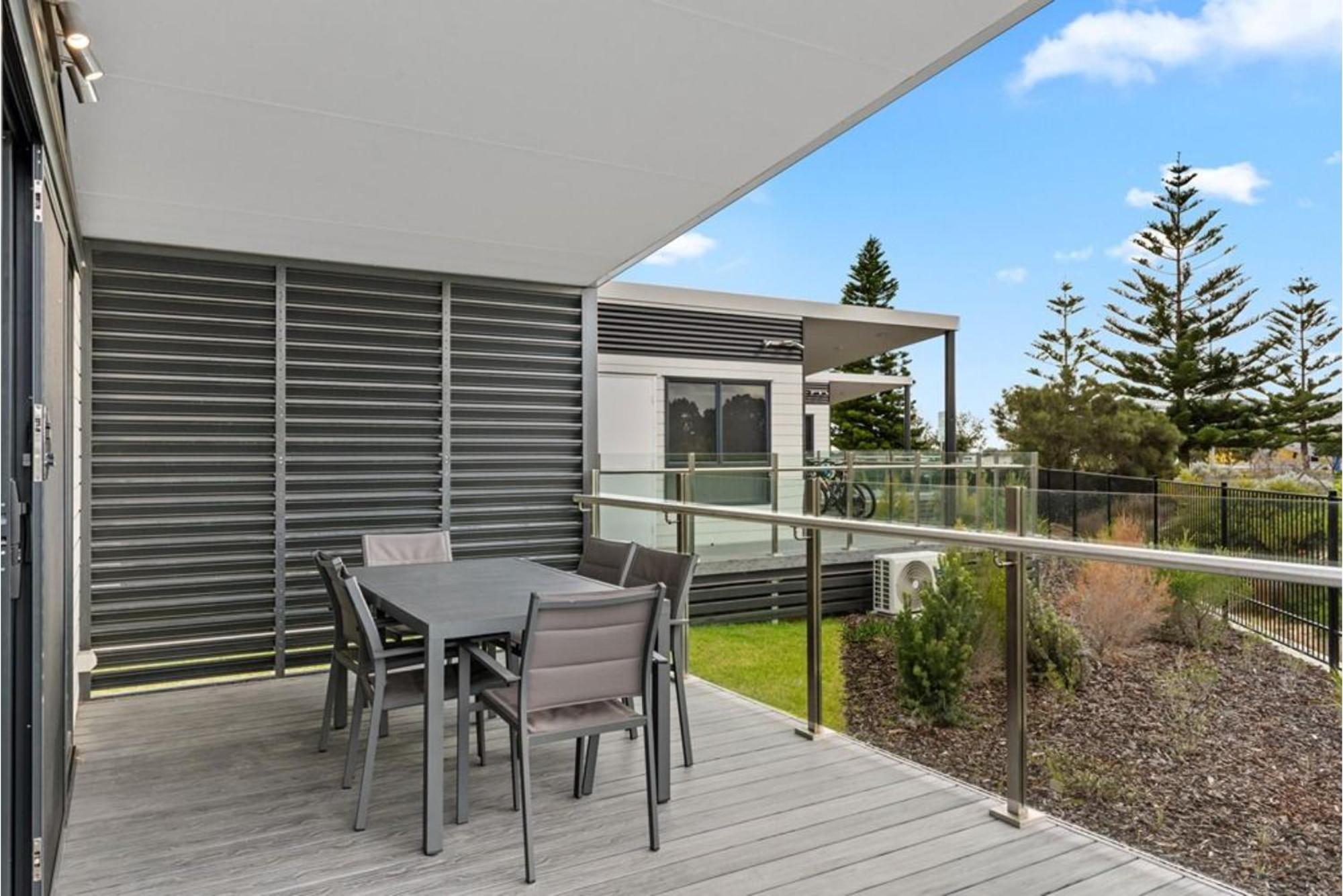 Discovery Parks - Bunbury Foreshore Room photo