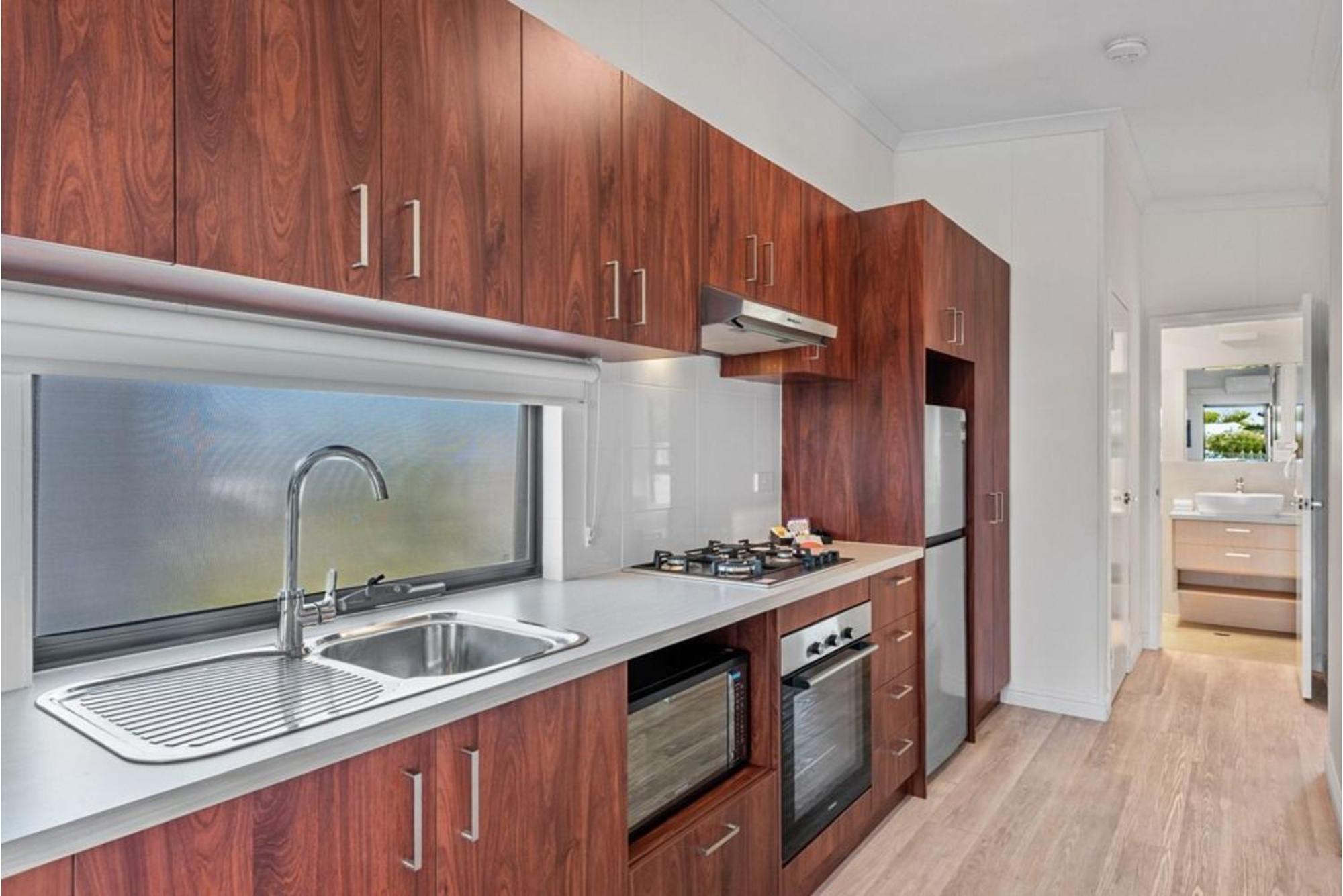 Discovery Parks - Bunbury Foreshore Room photo