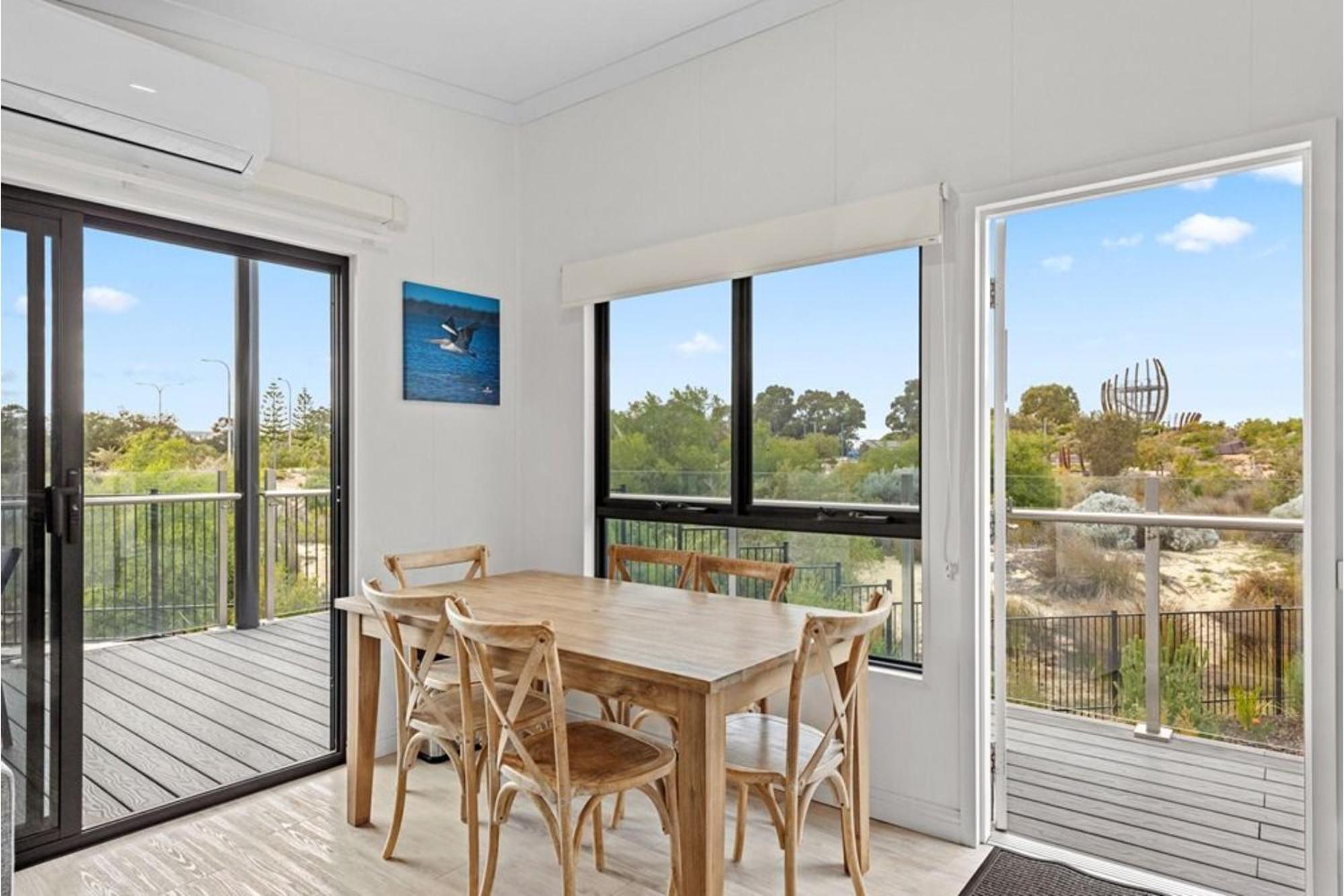Discovery Parks - Bunbury Foreshore Room photo