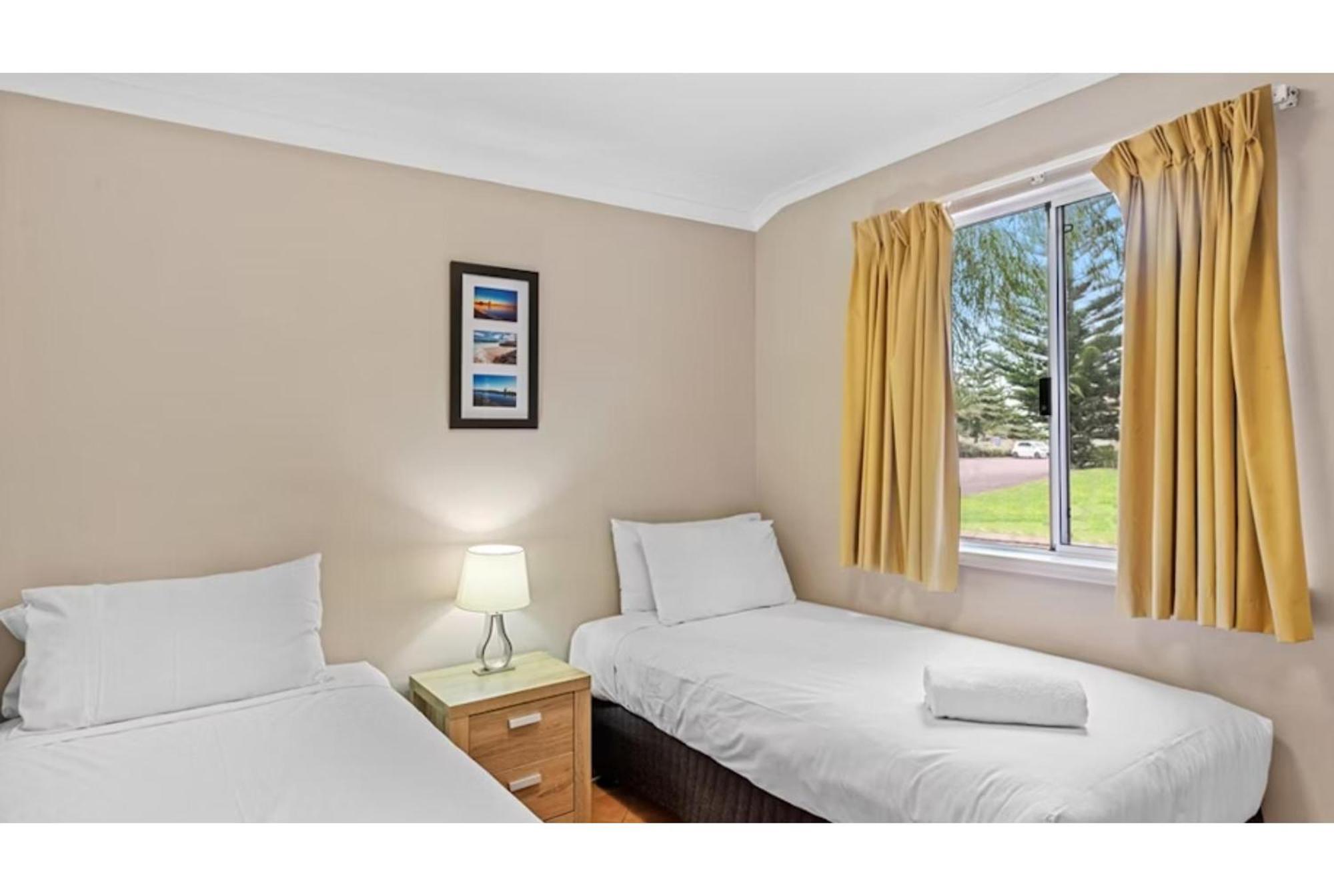 Discovery Parks - Bunbury Foreshore Room photo